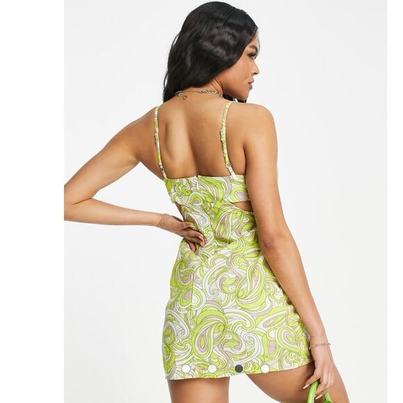 ASOS Design Yellow Linen Sleeveless Paisley Knot Front Cut Out Mini Sun Dress 6 - Picture 3 of 9